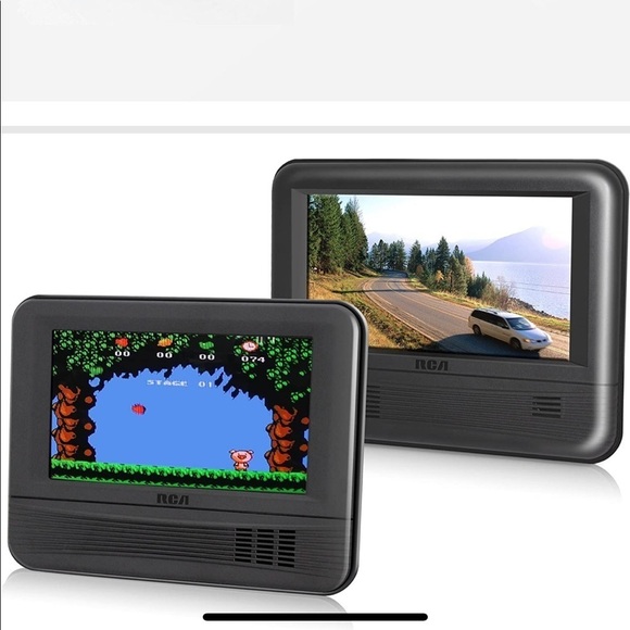 RCA Dual Screen Mobile DVD Player System & Game Pad - Set of Two 7-Inch Screens - Picture 6 of 6